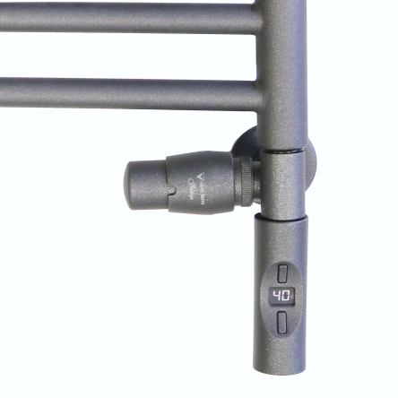 Heategra_AiO_k_05_na_grzejniku